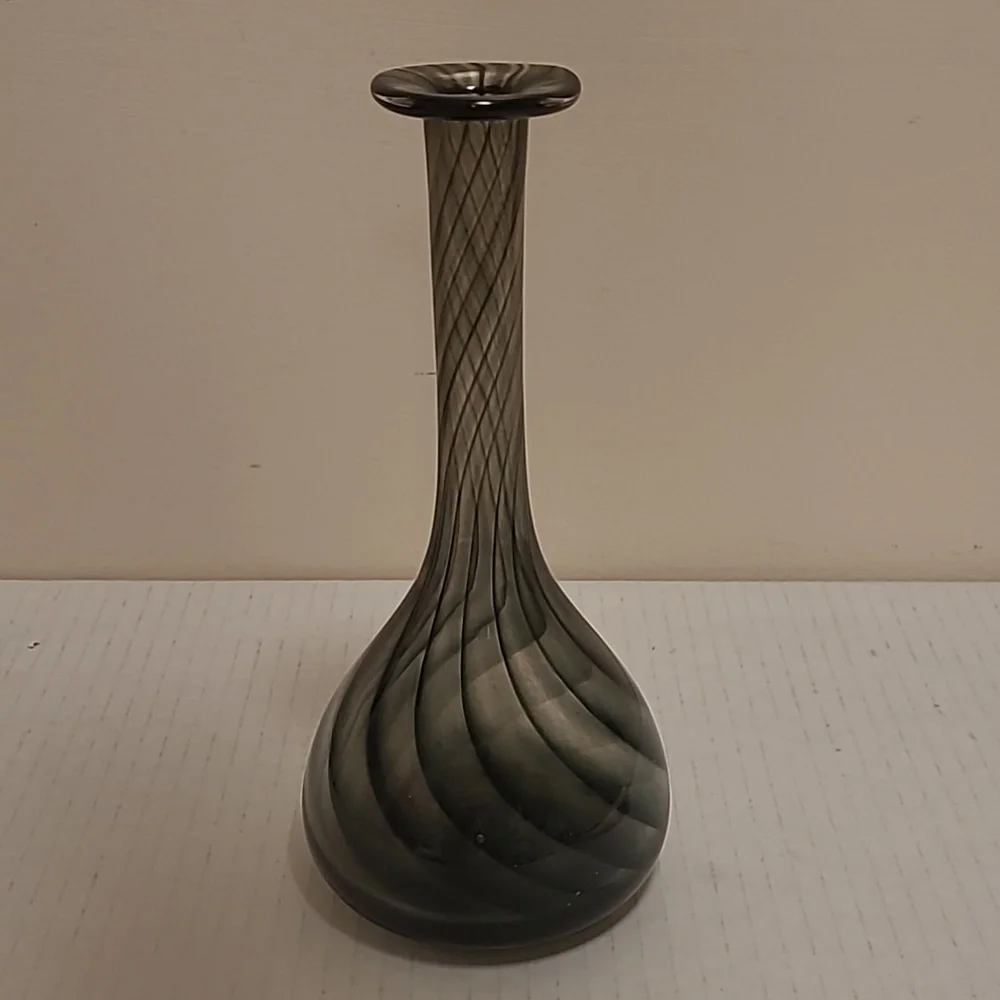 Vintage Handblown Spiral Pattern Glass Vase